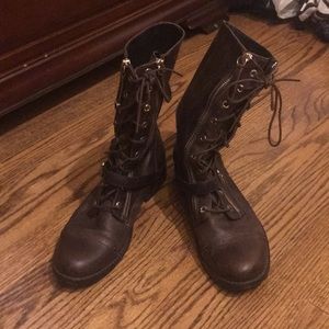 Love Moschino brown leather combat boot size 37